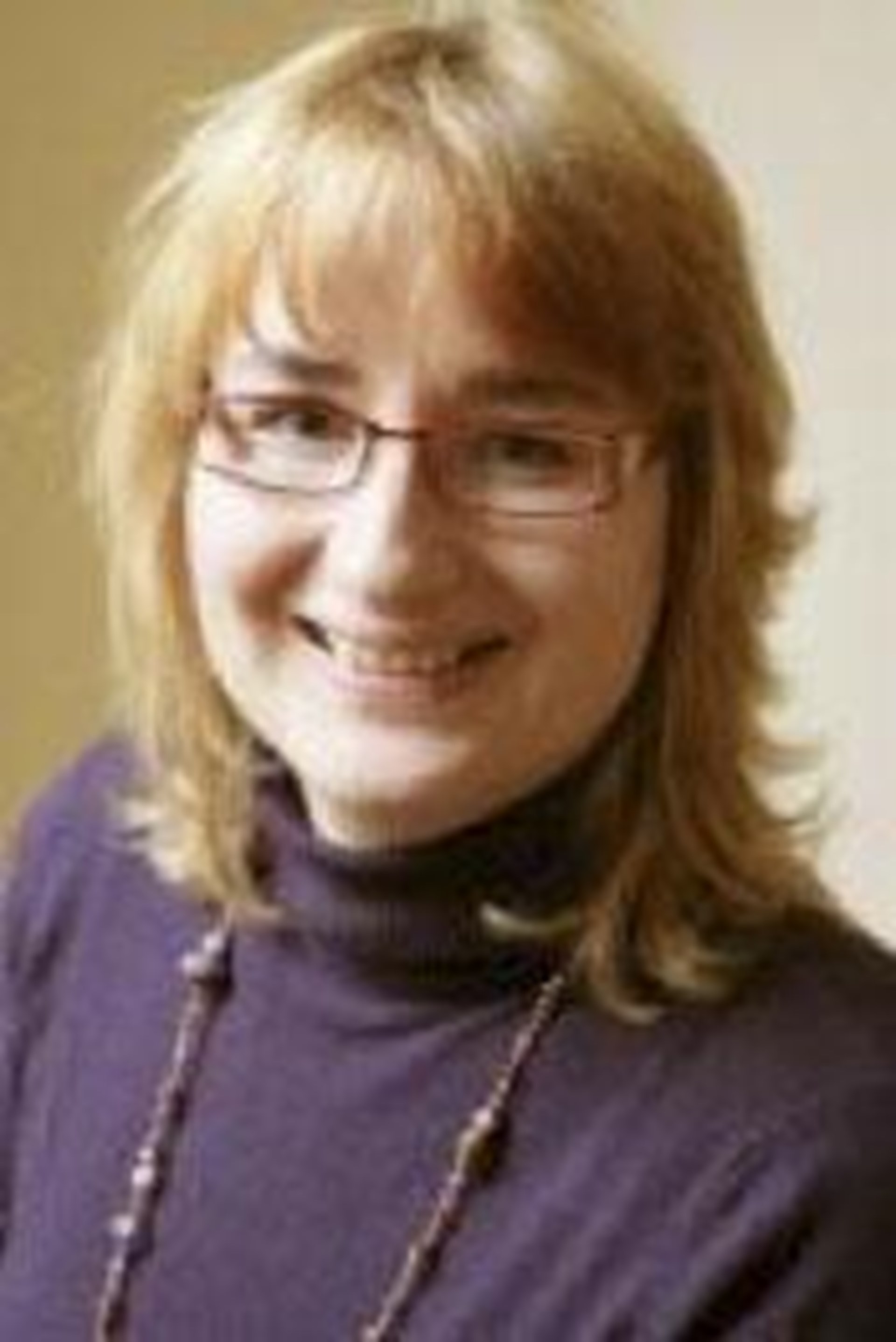 Portraitfoto von Bettina Rappl