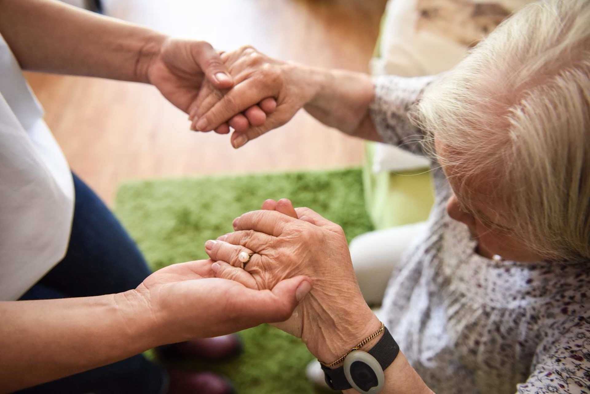 Hilfe beim Aufstehen